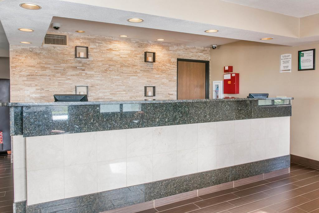 אפינגהם Quality Inn מראה חיצוני תמונה