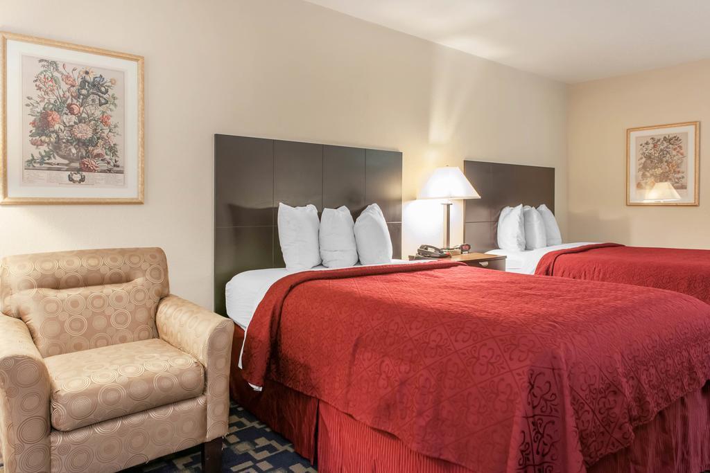 אפינגהם Quality Inn מראה חיצוני תמונה
