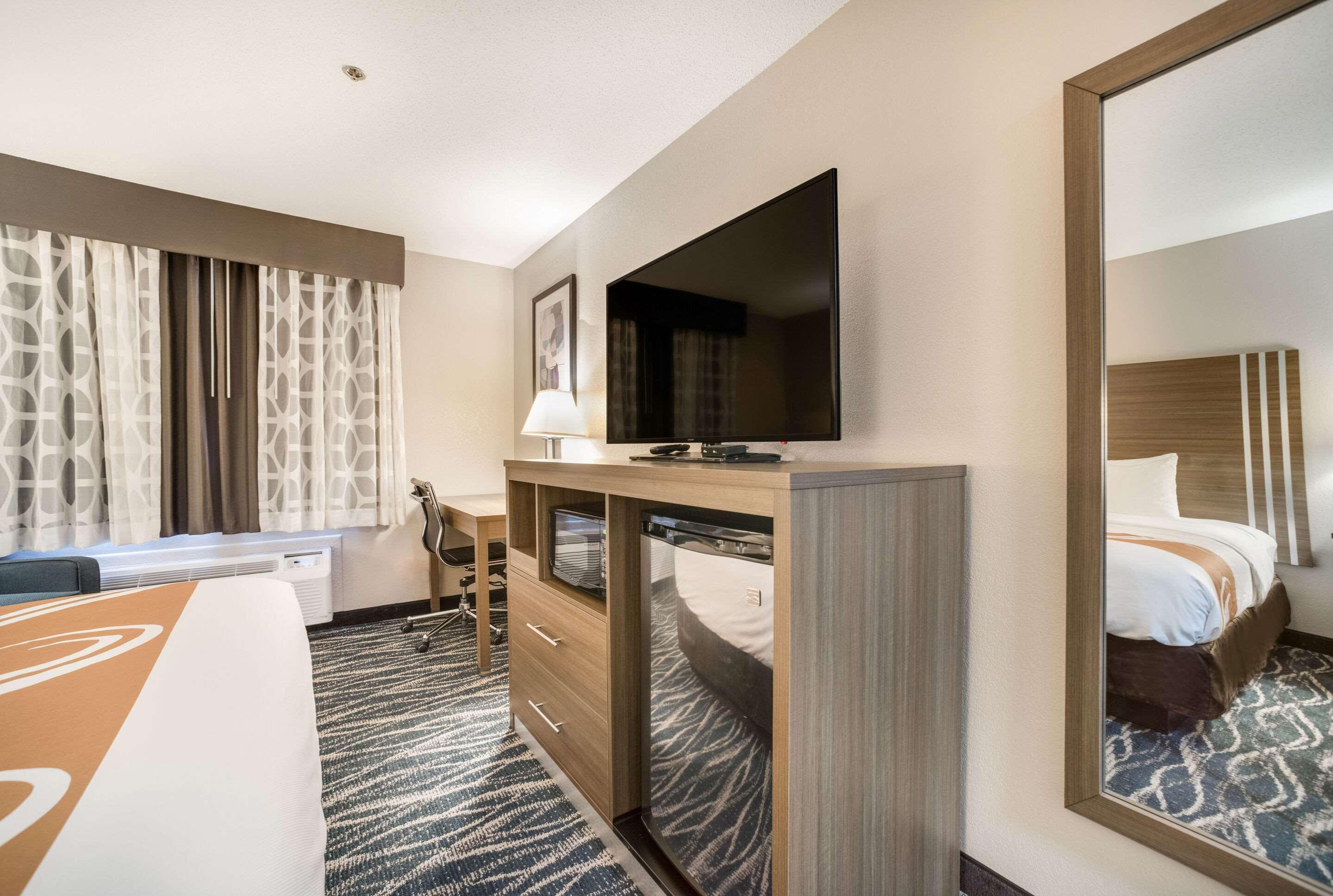 אפינגהם Quality Inn מראה חיצוני תמונה